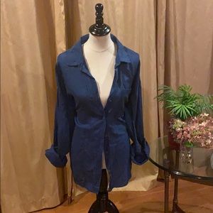 Navy boyfriend shirt